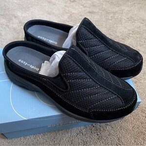 Easy Spirit Black Hotrace Women’s Clogs